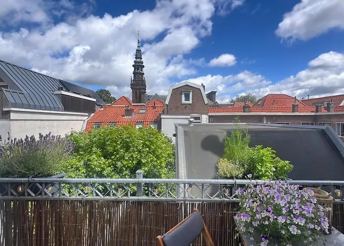 Modern & Luxurious Апартаменты